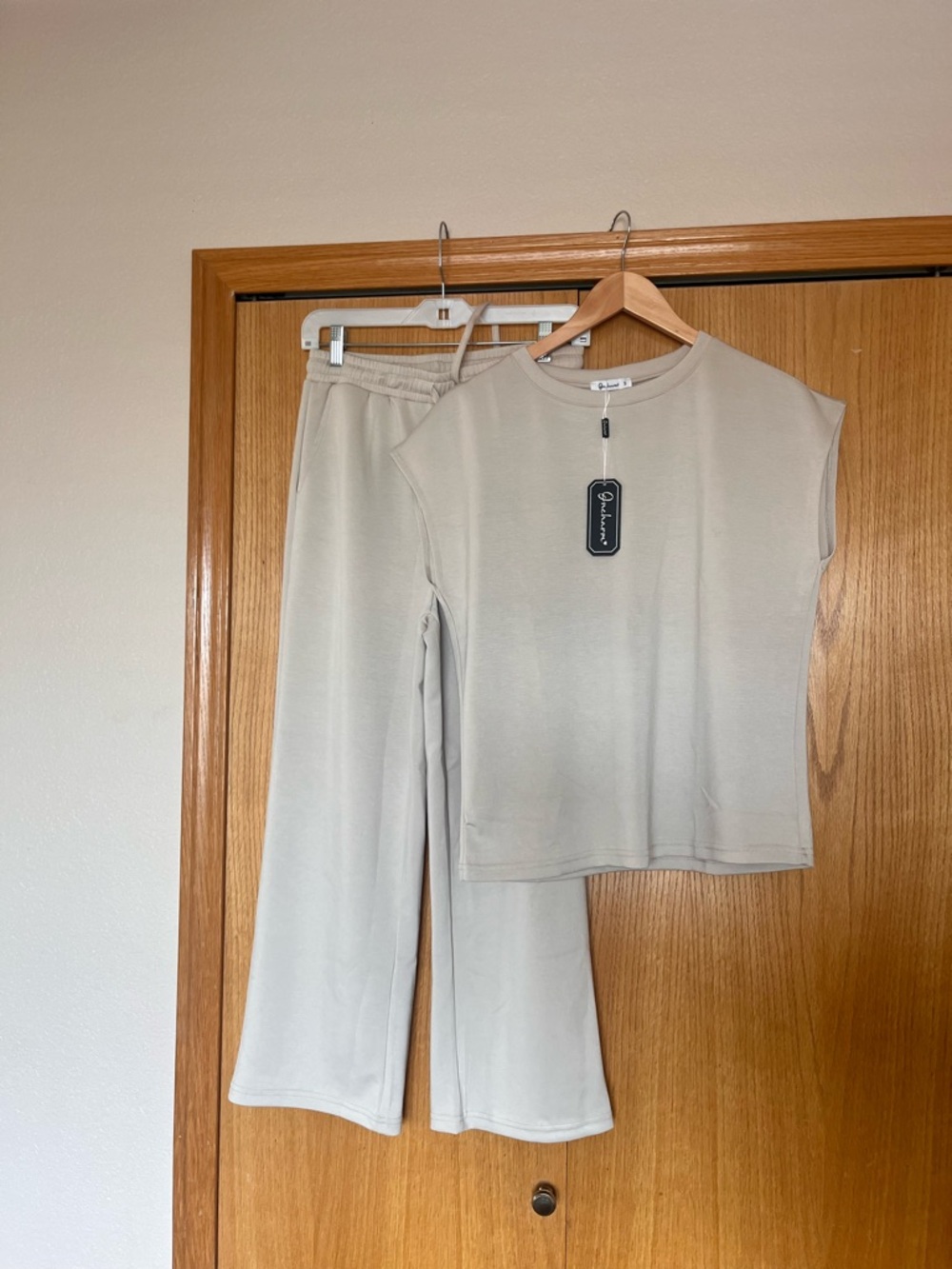 Women's 2-Piece Lounge Set - Cream Wide-Leg Pants - Picture 3 of 10